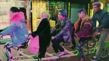 The Vans have a TOP in the clip FXXK IT BIGBANG