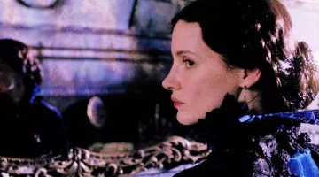 The earrings worn by Lucille Sharpe (Jessica Chastain) in Crimson Peak