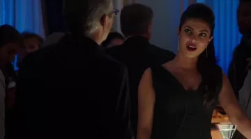 La robe Antonio Berardi de Alex Parrish (Priyanka Chopra) dans Quantico