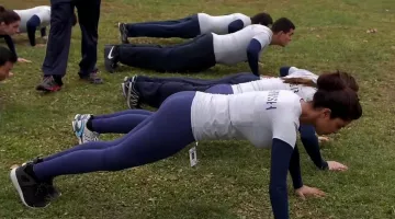 Le legging Under Armour de Alex Parrish (Priyanka Chopra) dans Quantico