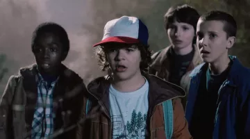 La casquette années 80 de Dustin Henderson (Gaten Matarazzo) dans Stranger Things saison 1