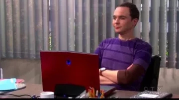portátil de sheldon en la teoría del Big Bang