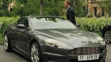 The Aston Martin DBS V12-James Bonde in Casino Royale