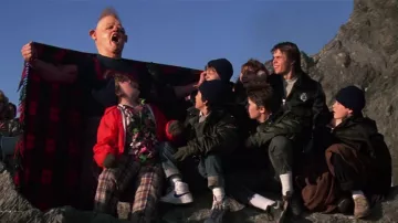 Nike shoes high tops Data / Richard Wang (Jonathan Ke Quan) in The Goonies