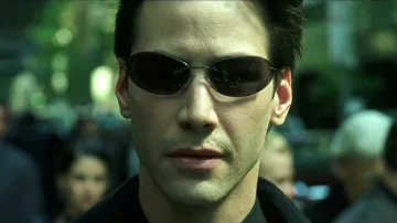 Les lunettes de soleil Blinde 4002 portées par Thomas A. Anderson aka Neo (Keanu Reeves) dans Matrix
