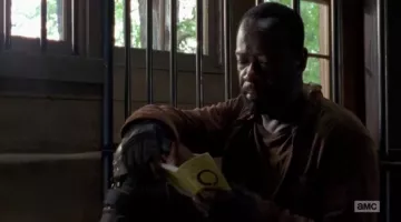 Le livre "El arte de la paz" dans The Walking Dead