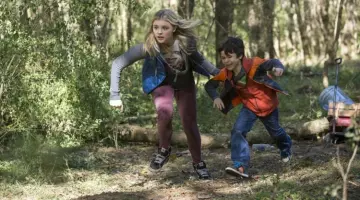 The pair of Vans in the 5th wave