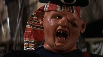 The authentic mask of Sinok / Lotney Fratelli (John Matuszak) in The Goonies