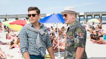 The Hawaiian shirt of Dick Kelly (Robert De Niro) in Dirty Grandpa