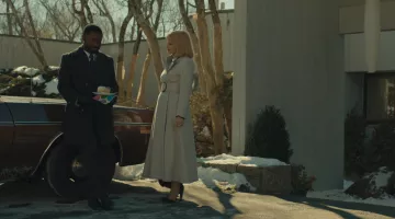 La bata blanca vintage de Anna Morales (Jessica Chastain) en Un año de lo más violento