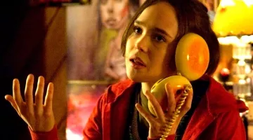 The phone-cheeseburger Juno