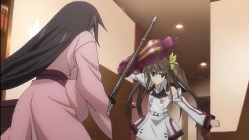 The costume / cosplay of Rin'in in Infinite Stratos