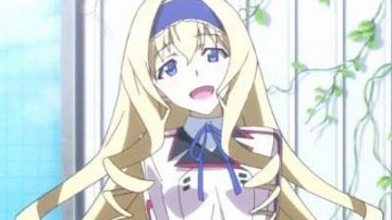 The cosplay of the uniform of Cecilia Alcott in Infinite Stratos
