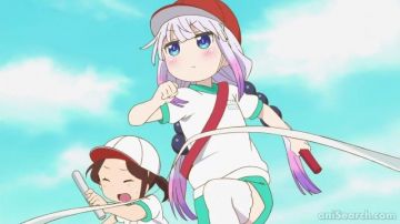 Una peluca de cosplay para Kanna