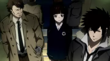La réplica de la chaqueta caqui de Kougami Shinya con cuello de piel en Psycho-Pass