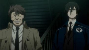 La réplica de la chaqueta de Ginoza Nobuchika en Psycho-Pass