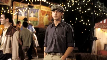 The beret cap Noah Calhoun (Ryan Gosling) in The Notebook / Never forget