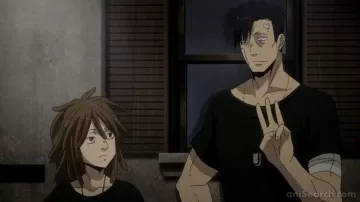 The collar of the nameplate military Nicolas in Gangsta.