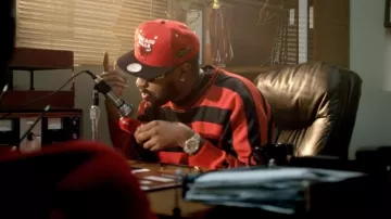 The cap the Chicago Bulls in the clip of Mike WiLL Made-It - 23 (Explicit) ft. Miley Cyrus, Wiz Khalifa, Juicy J