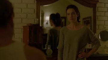 Berger glass lamp seen in True Detective S01E03