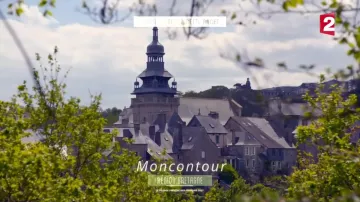 Le vil­lage de Mon­con­tour en Bre­tagne dans Le Vil­lage pré­féré des Fran­çais 2017