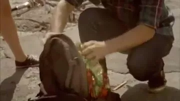 The slip-on in the clip As a child of the Heart pirate