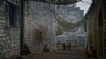 Carrer del Bisbe Josep Cartañà en Girona, la calle de entrenamiento de Arya en Braavos en la temporada 6 de Juego de Tronos