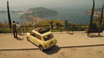 The bay of Villefranche-sur-mer in The holidays of Mr Bean