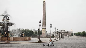 La Place de la Concorde en París en Seul Two (Eric Judor)