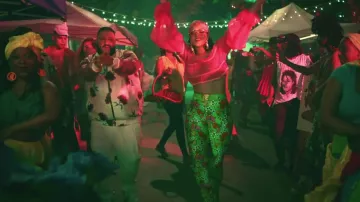 Botas Balenciaga de Rihanna en Wild Thoughts de Dj Khaled (Grateful)