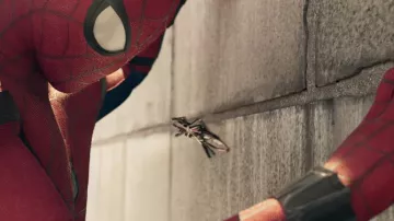 The spider-drone in Spider-Man : Homecoming