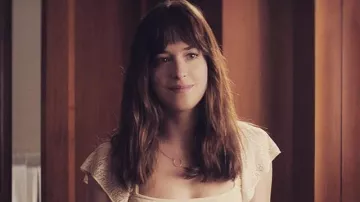 Collar de Anastasia Steele (Dakota Johnson) en 50 tonos de gris