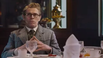Eyeglasses vintage Gerhard Hardman (Willem Dafoe) in the crime of The Orient-Express