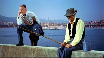 El Quai du Large y su faro en Cannes en La main au collet de Alfred Hitchcock