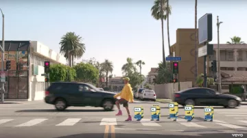 Las botas timberland rosas de Pharell Williams en su vídeo Yellow Light
