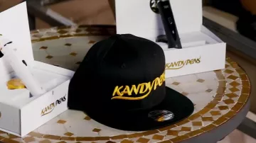 The electronic cigarette K-Vape 2.0 Kandypens in I'm the One