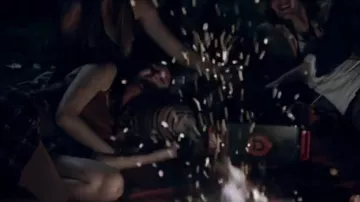 the speaker Beats by dre view in the music video good time by Owl City & Carly Rae Jepsen