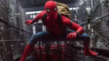 JanSport Sac à dos porté par Peter Parker / Spider-Man (Tom Holland) dans Spider-Man: Retour à la maison