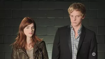 La chemise vichy que porte Jimmy Shive-Overly (Chris Geere) dans You're the Worst