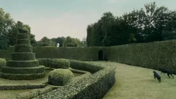 Los jardines del Château de Corbeil Cerf en el zodiaco chino (Jackie Chan)