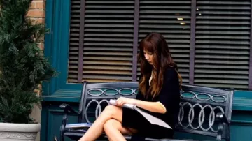 La camiseta RAG & BONE de Spencer Hastings (Troian Bellisario) en Pretty Little Liars S7E20