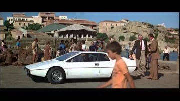 The wharf of the ferry to Palau in Sardinia in The spy who loved me (James Bond)