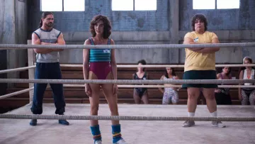 Leotardo/cuerpo de Ruth (Alison Brie) en GLOW