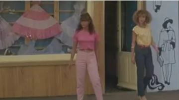The pants are pink, the Francine in the movie" The cabbage soup"
