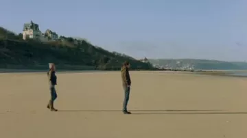 La plage de Benervillle sur mer dans Ce soir, je dors chez toi ( Mélanie Doutey et Jean-Paul Rouve )