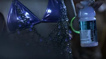 The bottle of Vitamin Water by Glaceau in the clip Little Bad Girl of David Guetta