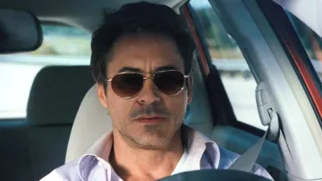 Sunglasses Oliver Peoples Benedict of Peter Highman (Robert Downey Jr) in Deadline