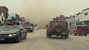 Centro de Fort Macleod, Alberta atravesado por Joseph Cooper (Matthew McConaughey) en Interstellar