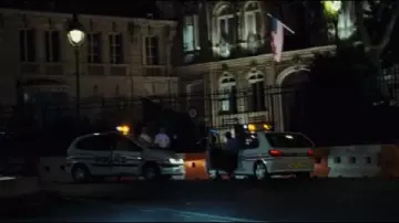 L'Ambassade des Etats-Unis au 2 Avenue Gabriel à Paris dans Da Vinci Code