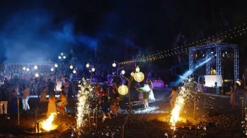 Le club italien Music on the Rocks à Positano dans Sense8 S02E01